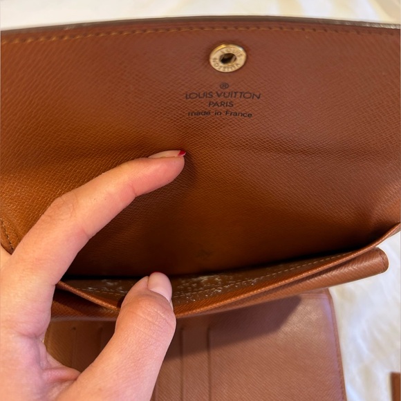 Louis Vuitton Monogram Porte Tresor Wallet - Picture 12 of 13